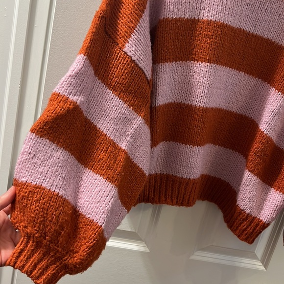 Ribbed Striped Sweater - Picture 2 of 8